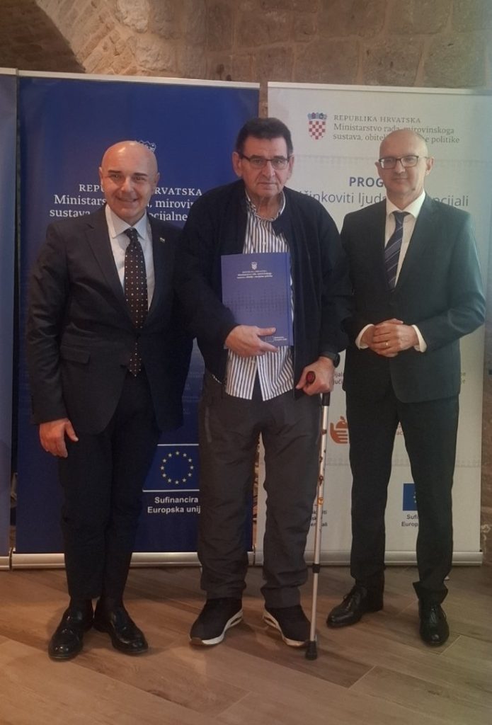 WhatsApp Image 2026 04 20 at 09.27.02